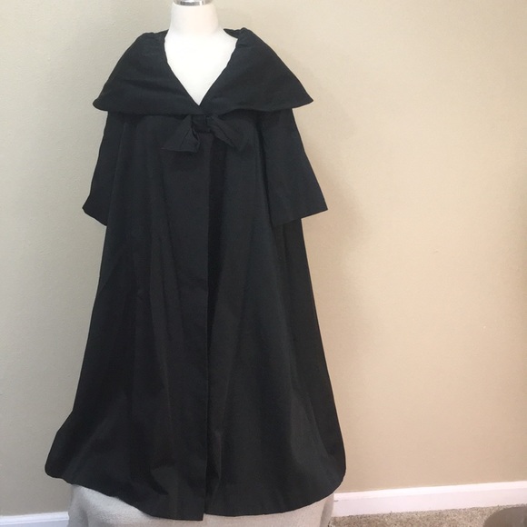 Saks Fifth Avenue Jackets & Blazers - 🦖HP🦖  FIFTH AVENUE dress jacket